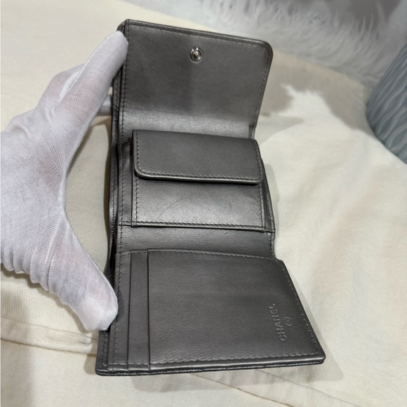 CHANEL Quilted Caviar CC Trifold Wallet - Picture 9 of 17